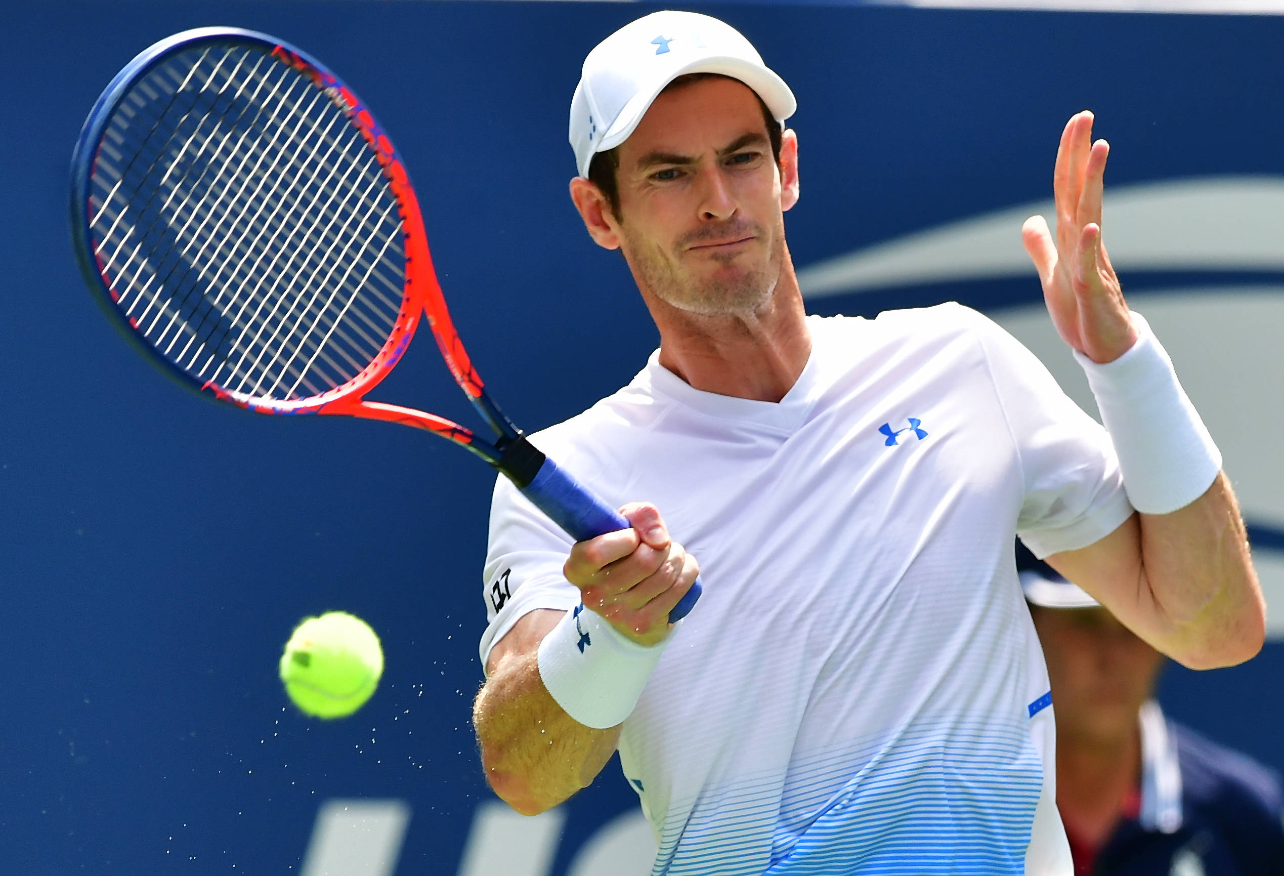 开云体育在线-英国网球队力克澳大利亚网球队，穆雷绝境逆转