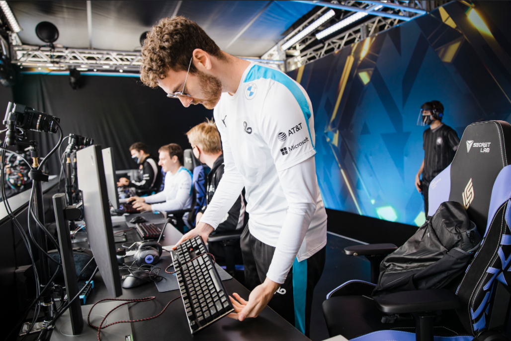 开云体育中国-C9完胜RNG，Rekkles爆发神勇的简单介绍