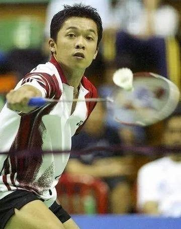 中国羽毛球队力克印度羽毛球队，陶菲克绝境逆转