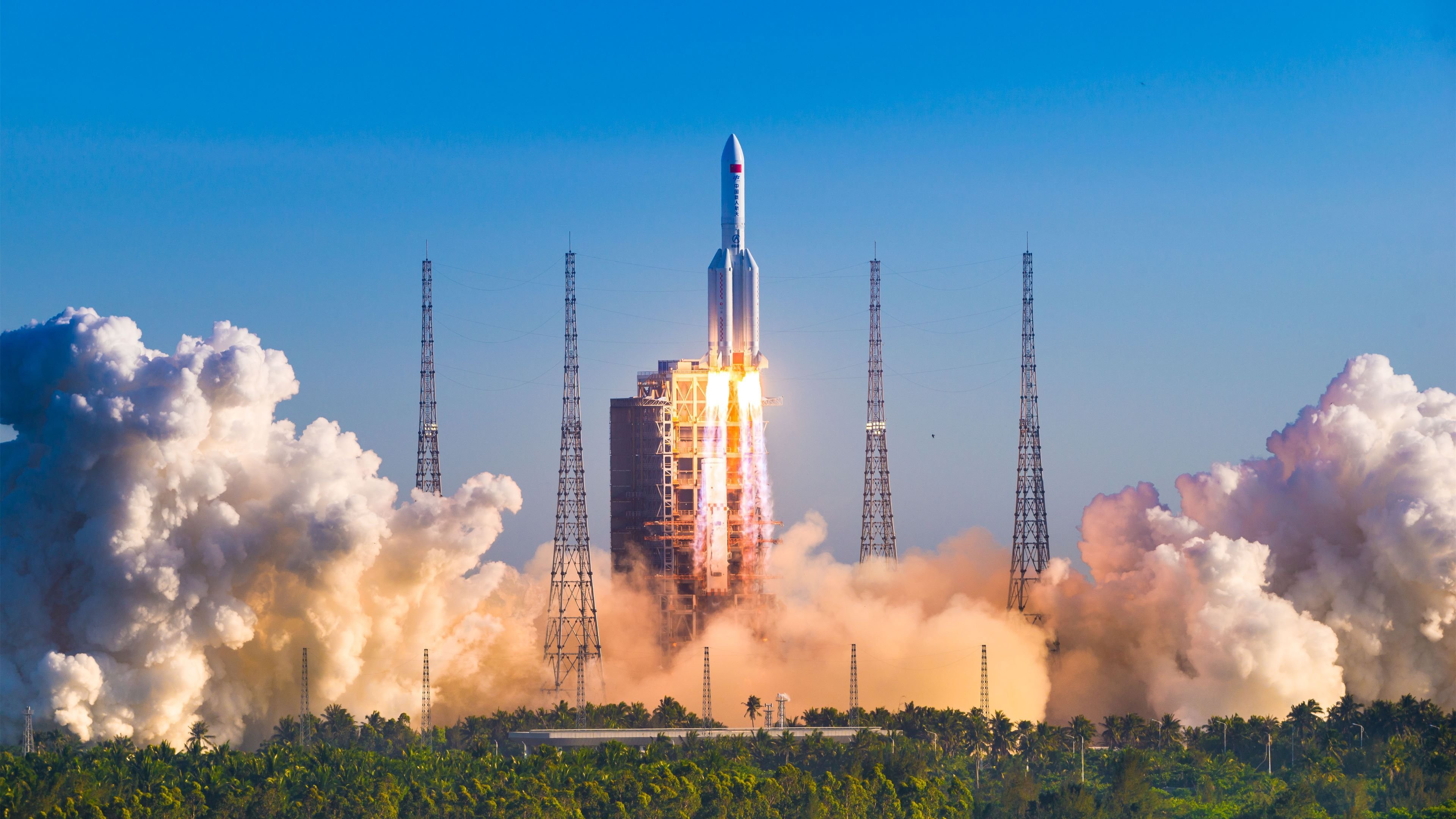 金字塔与安菲尔德的对话,恩佐的陨石击碎红军,埃及在生死战中淬炼足球之神性