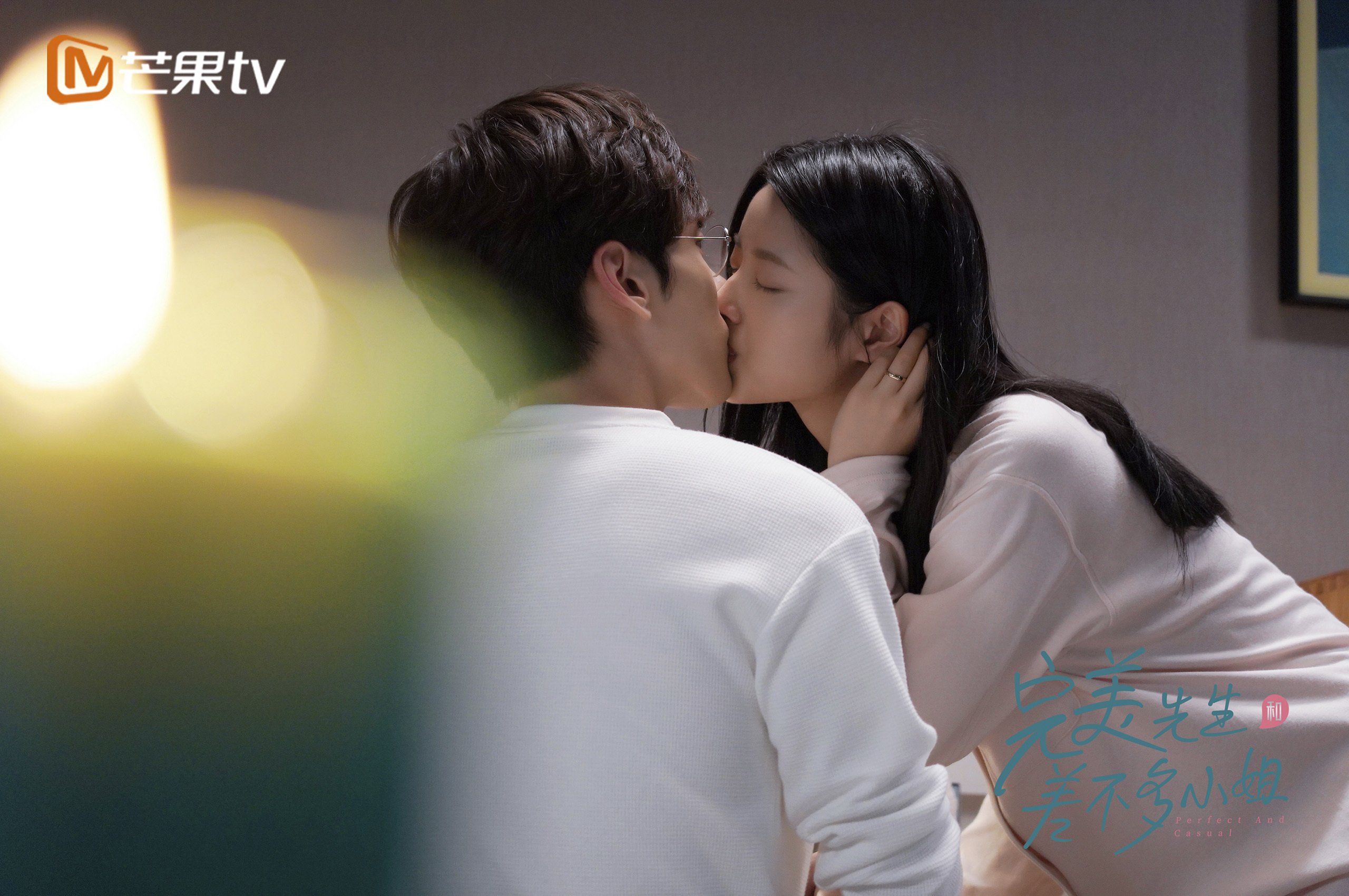 开云体育登录-逆转的棋局与燃烧的火光，当萨拉赫照亮全场，乌克兰已悄然翻盘