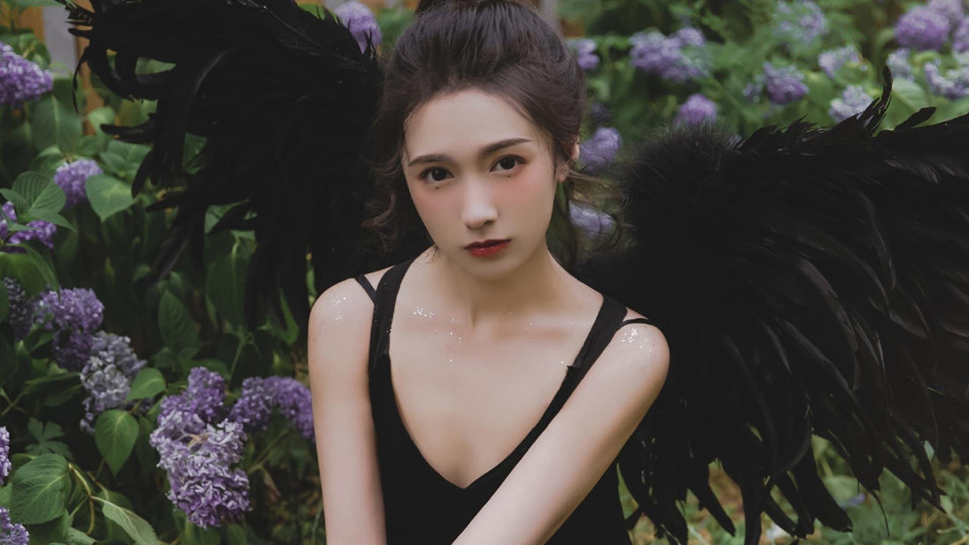 开云体育APP下载-伊布锁死哈兰德，北欧德比背后，那个39岁中卫的防守艺术展