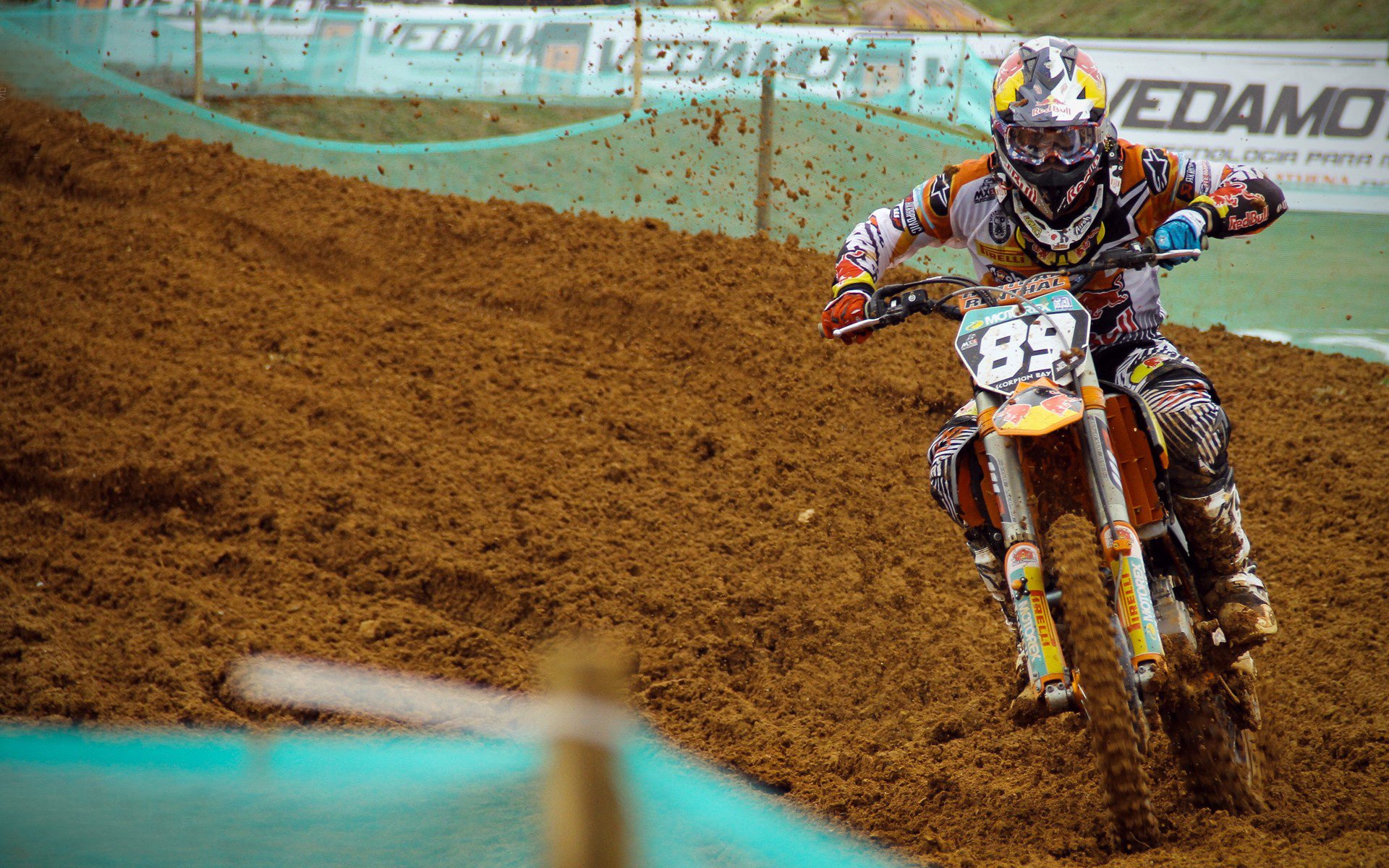 开云体育官网-王座与孤星，雄鹿铁蹄下的伦纳德悲歌