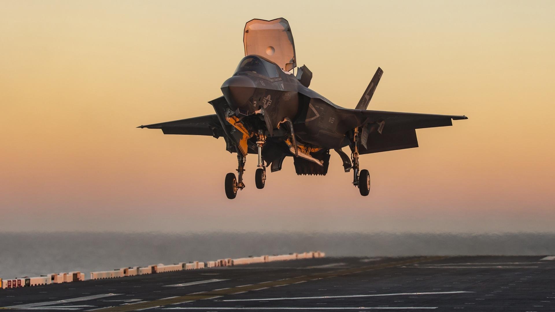 33+13+44%东契奇封神之夜五大唯一性,独行侠赢在当下还是赌在未来?